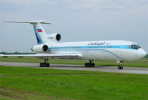Самолёт Ту-154, б.н. Ra-85693