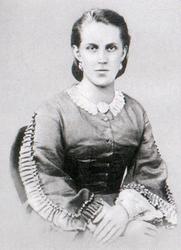 Анна Григорьевна Достоевская (урожденная Сниткина) родилась (30 августа) 11 сентября 1846 года в Петербурге в семье мелкого чиновника.  15 февраля 1867 года Анна Григорьевна стала женой Ф. М. Достоевс