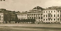 7 мая 1755 г. состоялось торжественное открытие Московского государственного университета имени М.В. Ломоносова (МГУ).
