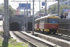 http://rufact.org/media/attachments/wakawaka_wikipage/148/125766_volgograd_metrotram_gate_01_sm.jpg