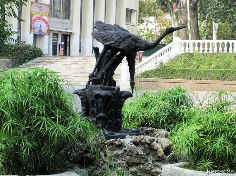 фонтан в парке горького