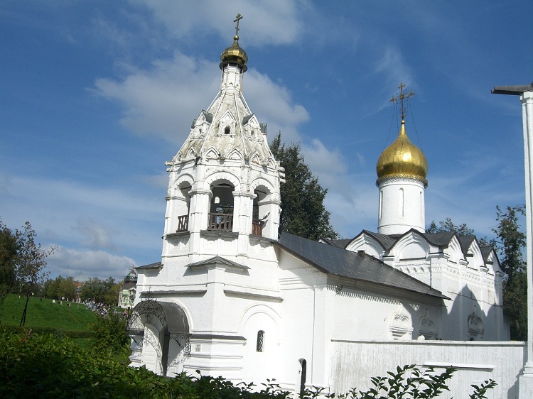 Троице-Сергиев монастырь