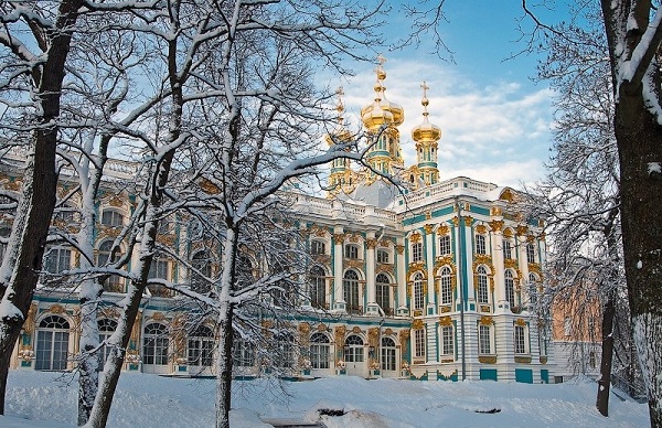 Екатерининский дворец зимой