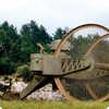 Во время Первой Мировой войны инженер Лебеденко спроектировал и построил бронированную боевую машину с колёсами диаметром 9 м, способную нести на себе пулемёты и пушки и названную позже Царь-танком. П